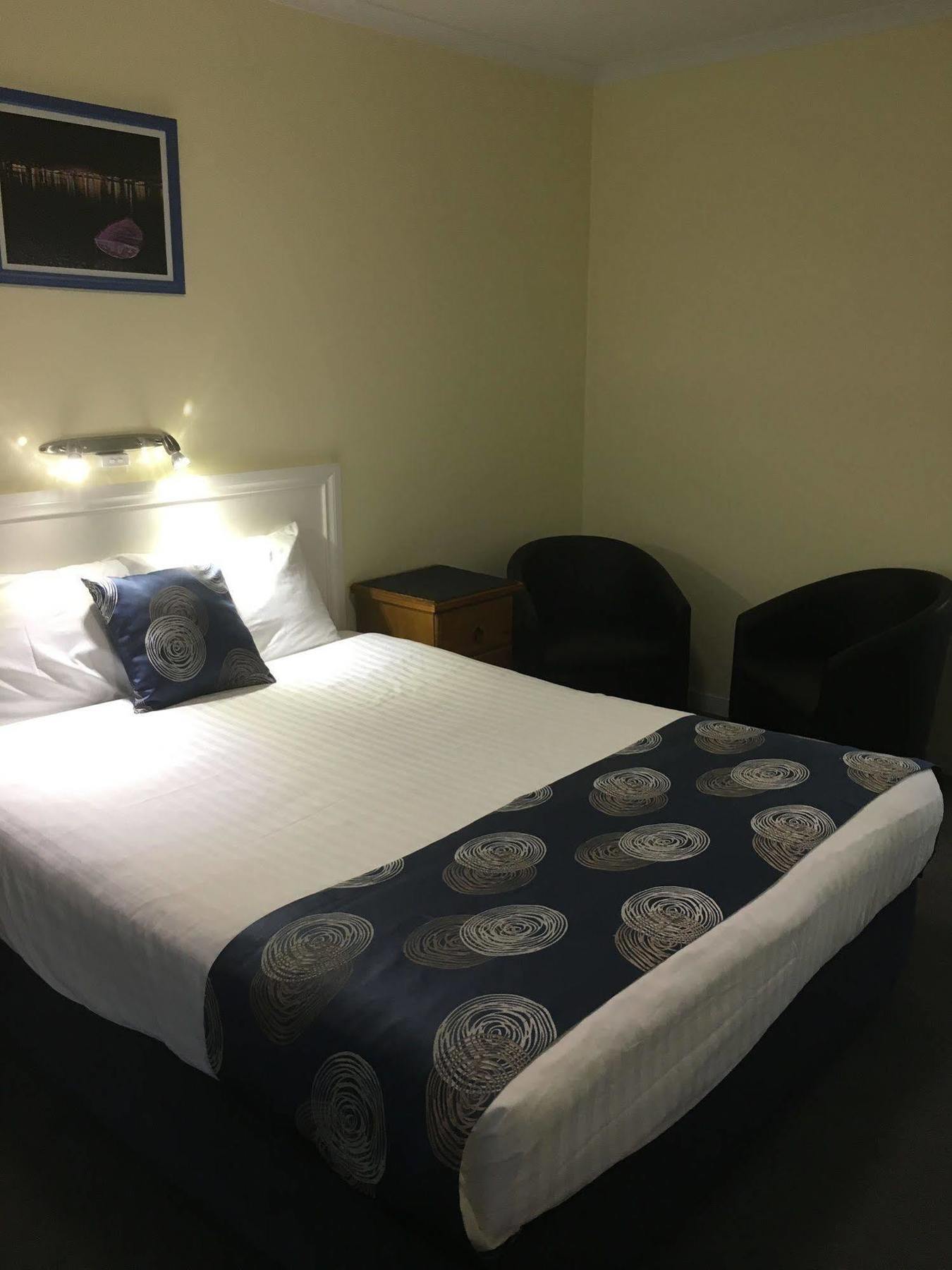 Pelican Motor Inn Меримбула Екстер'єр фото