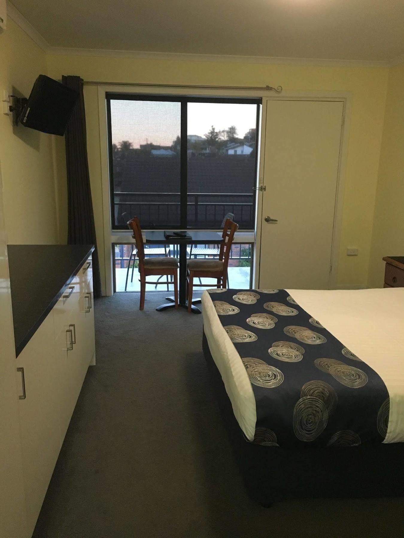 Pelican Motor Inn Меримбула Екстер'єр фото
